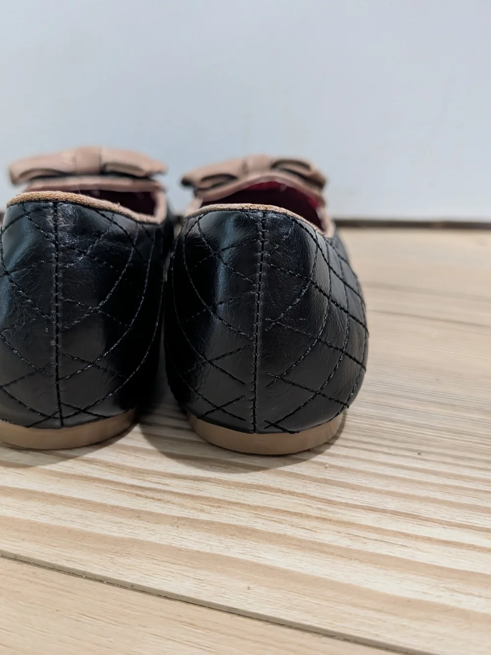 But Another Innocent Tale Black Quilted Bow Ballet Flats Size 8.5